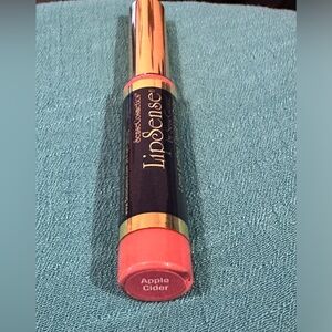 Lipsense